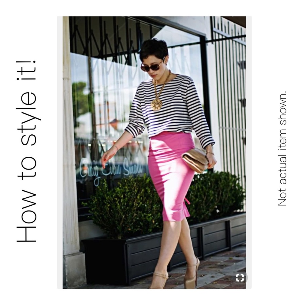 Worthington Fuschia Pink Pencil Skirt
